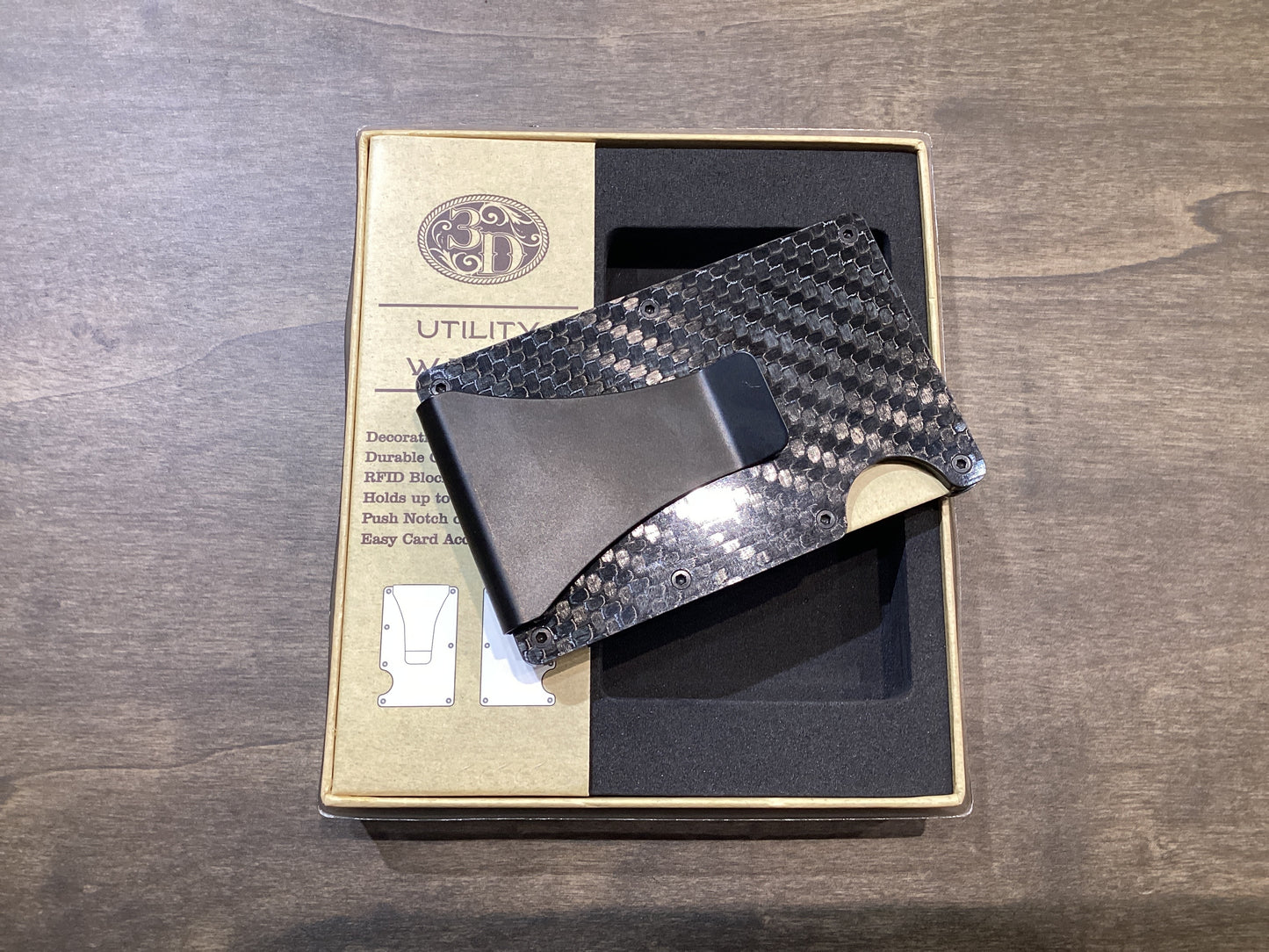 Men's 3D Utility Wallet Silver RFID Blocking Function D250009036