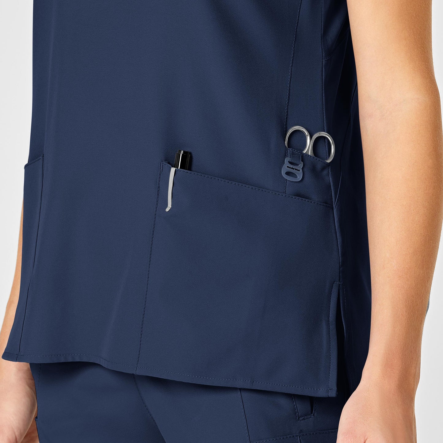 W123 Flex Back Stylized V-Neck