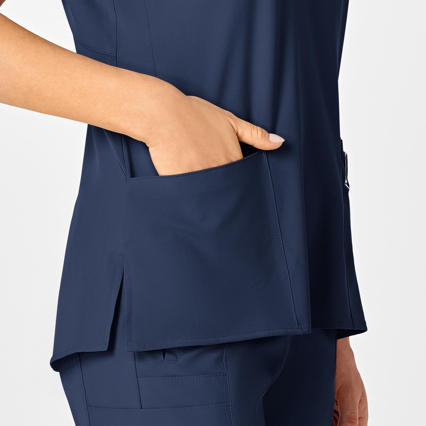 W123 Flex Back Stylized V-Neck