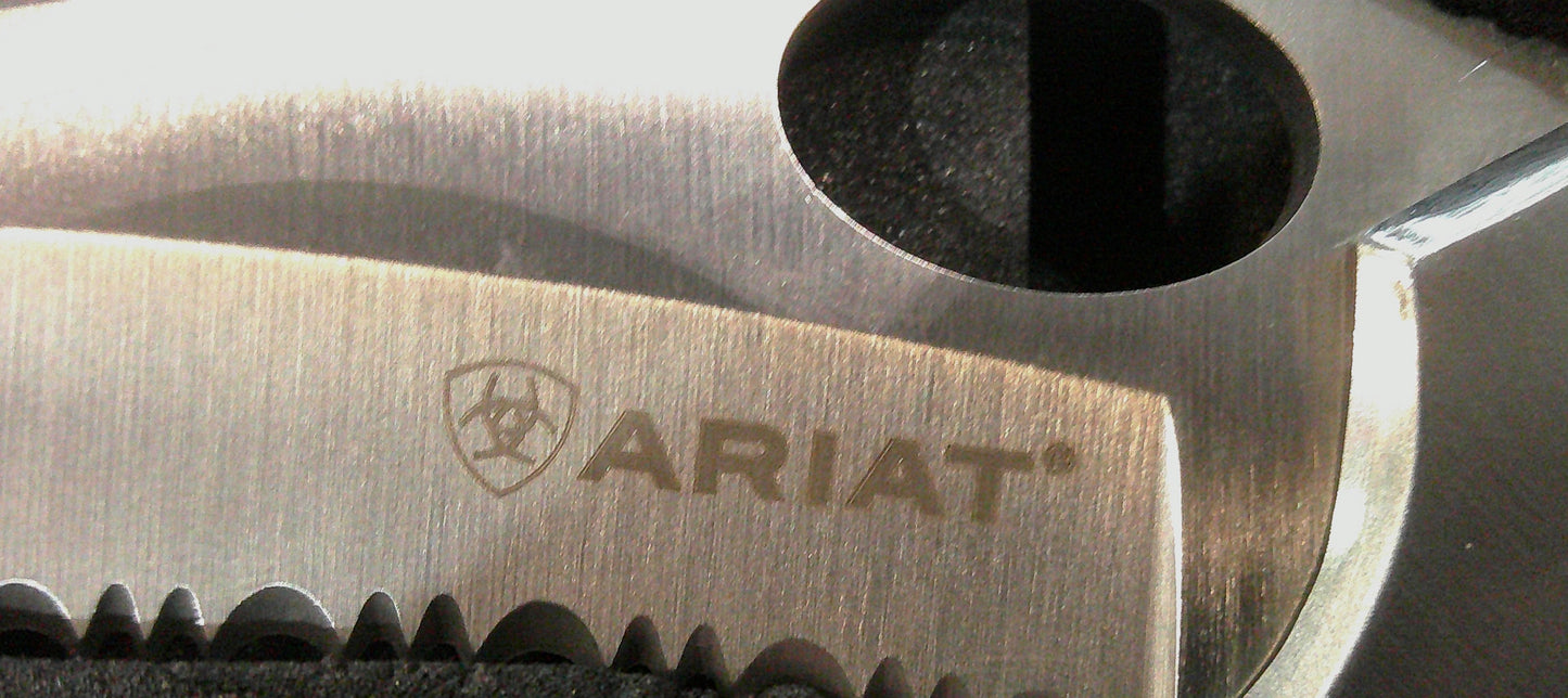 Ariat Serrated Folding Silver Knife