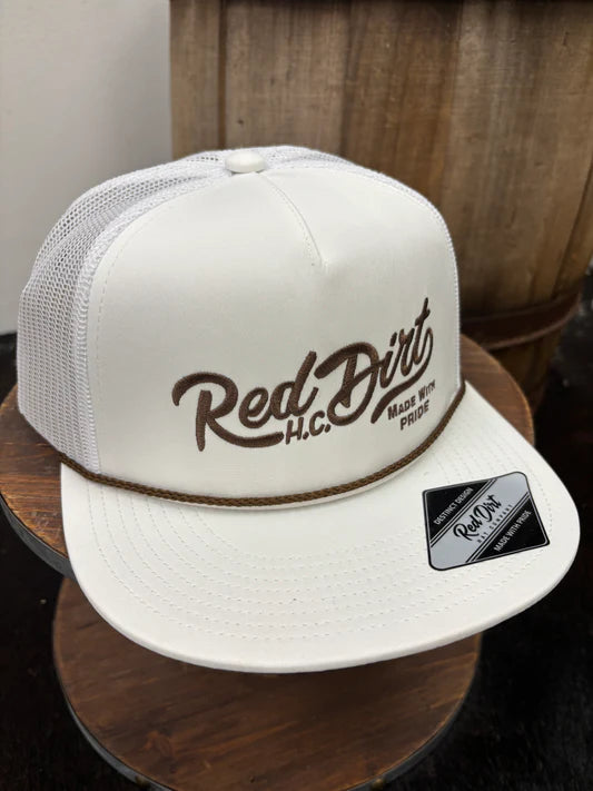 Red dirt hat (white)
