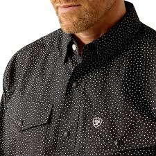 ARIAT Carmine Black Snp LS SHRT