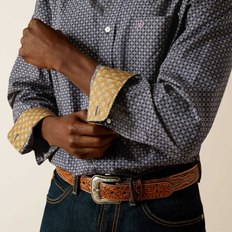 Ariat Wrinkle Free Dale Classic Fit Shirt