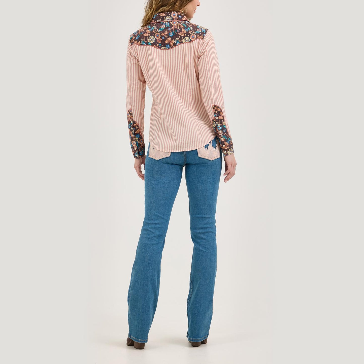 Women's Wrangler® X Lainey Wilson Prairie Print Shirt