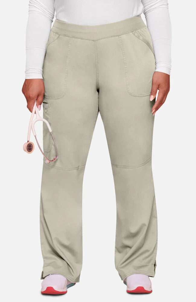 **FINAL SALE** Women's Elastic Waist Cargo Pocket Scrub Pant