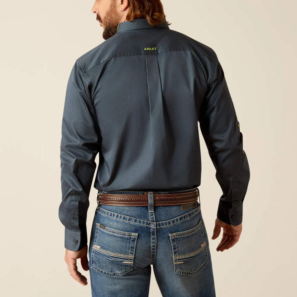 ARIAT Team Logo Twill FTD SHRT - Dark Grey