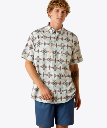 Ariat Men's Printed VentTEK Classic Fit Shirt
