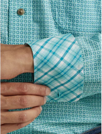 Wrangler Men's George Strait Long Sleeve Button Down Turquoise Shirt