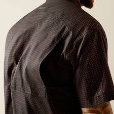 Camisa ARIAT Venttek Clasic Negra de Manga Corta