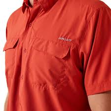 Camiseta Ariat Venttek Outbound Strike Here SS
