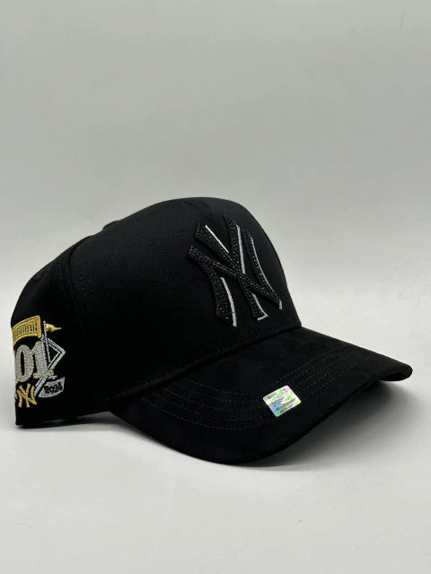 BIG BOSS // NY CRYSTAL GREY KEVIN HATS