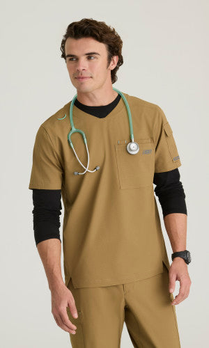 Station 3-Pocket Round Neck High-Low Hem Top